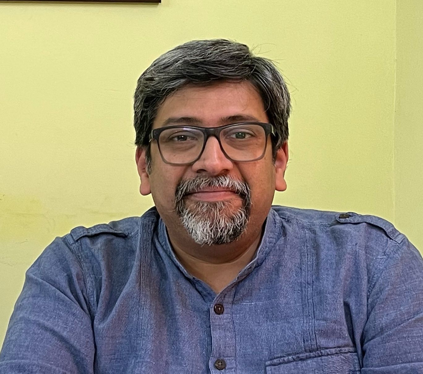 Dr. Mahesh Gopalan