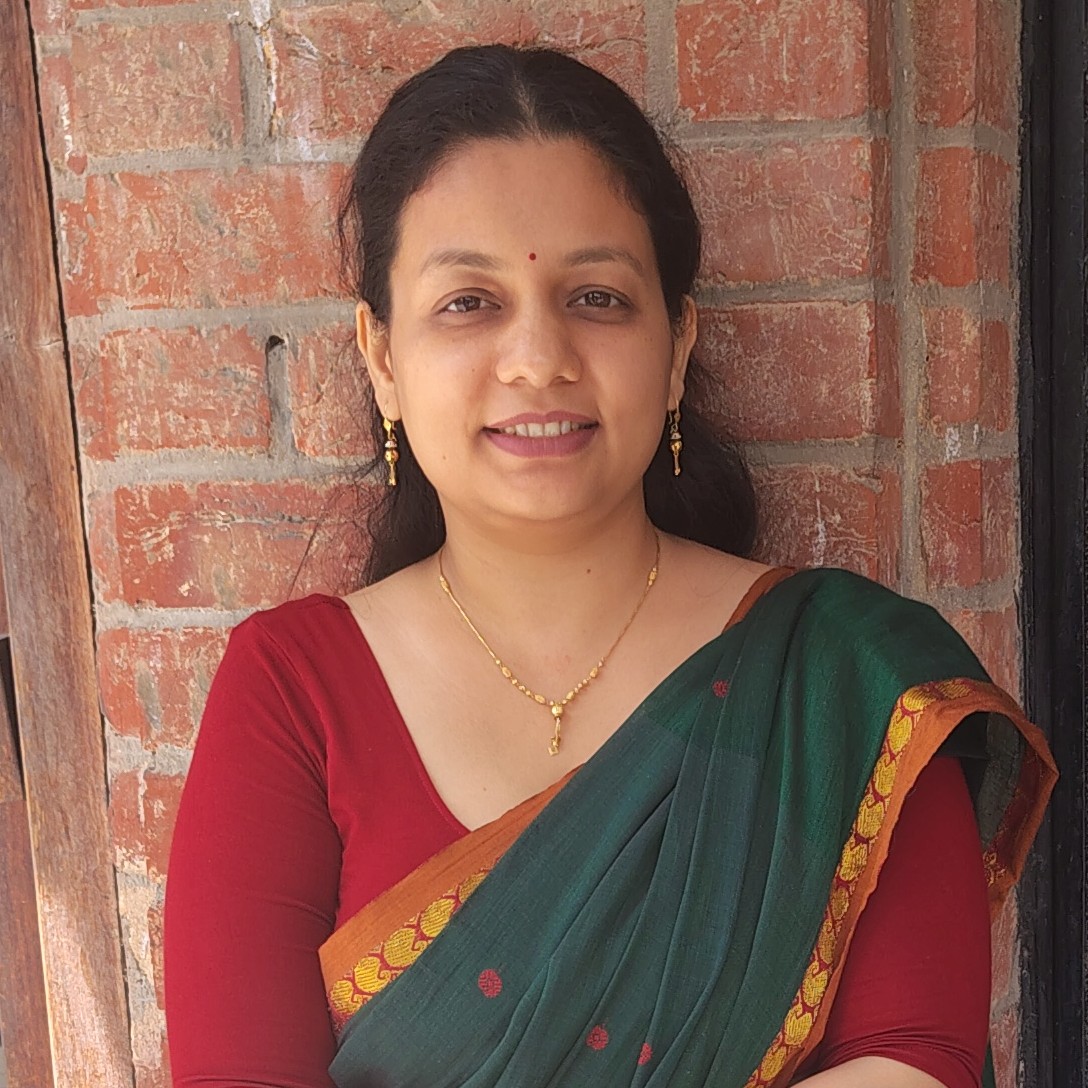 Dr. Kavya Bhakuni