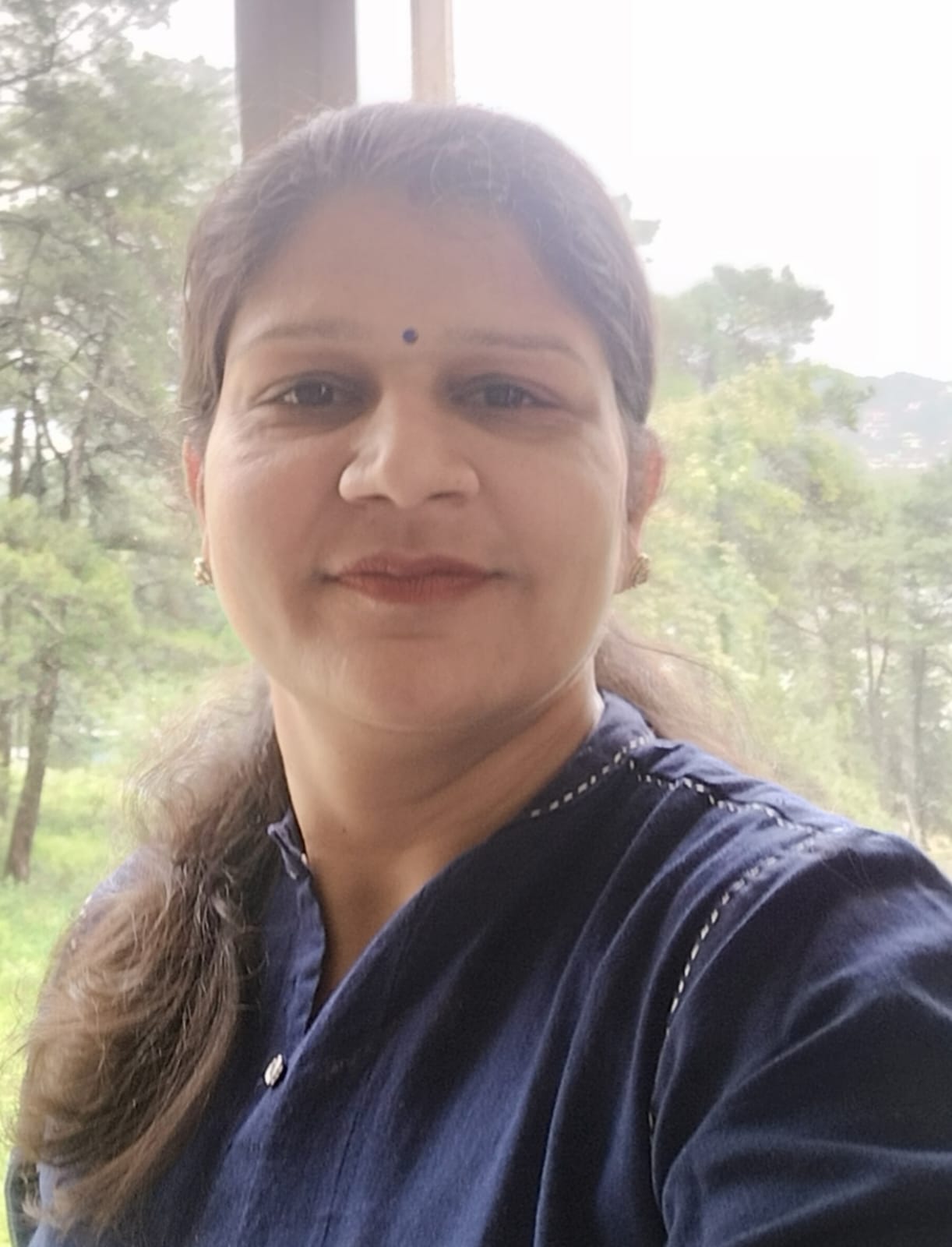 Dr. Rekha