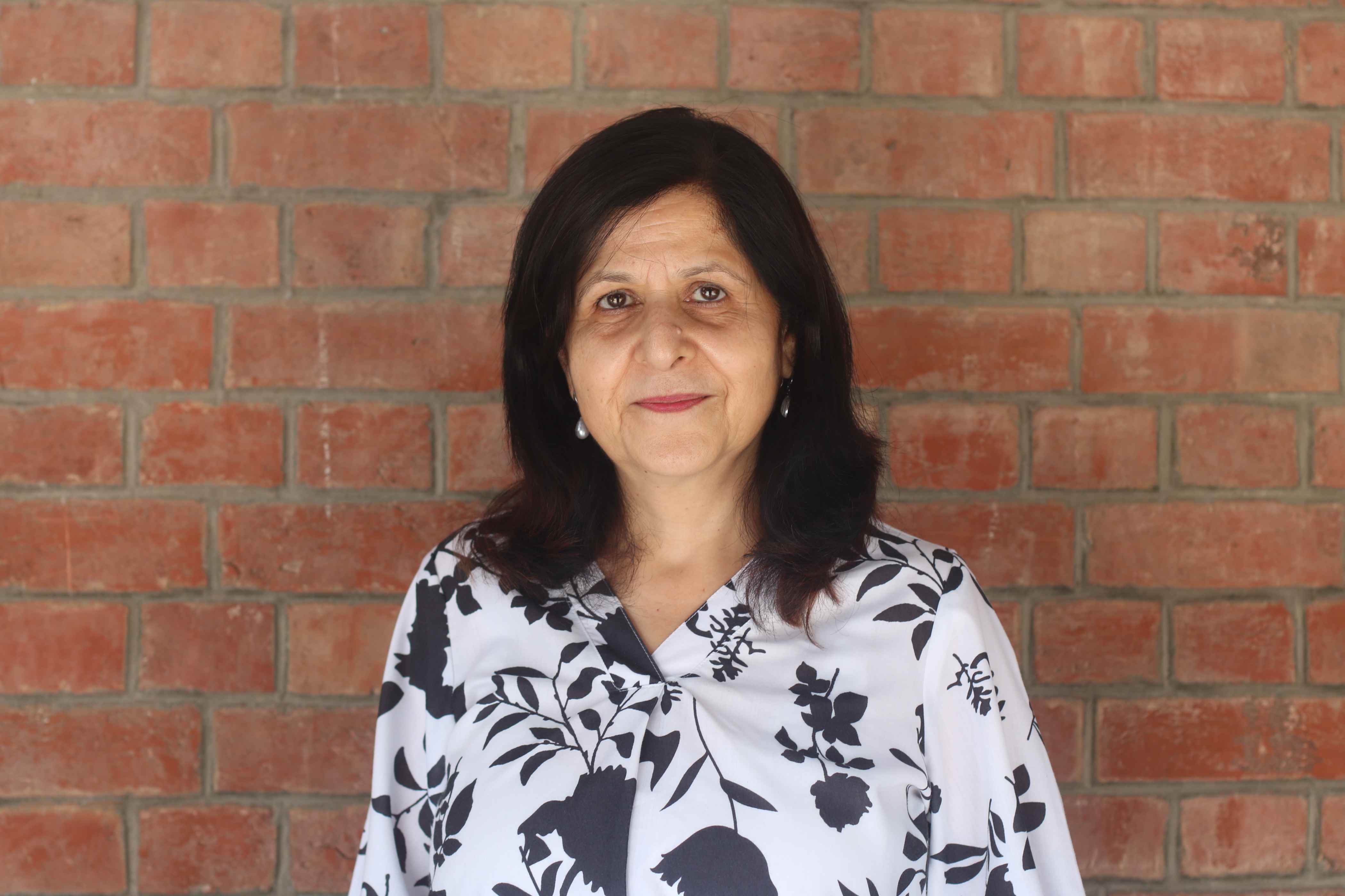 Ms Archana Chopra